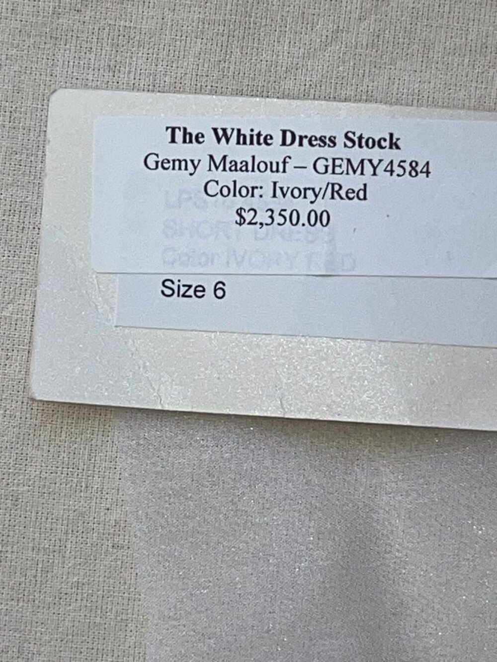 Gemy Maalouf Ivory Lace Red Rose Appliqué Dress | Size 6 | $2,350 Retail - Picture 7 of 9
